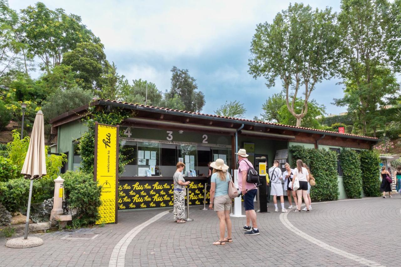 Hu Roma Camping In Town Esterno foto